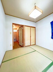 石田住宅の物件内観写真